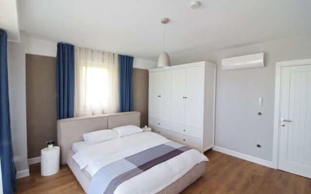 Elia Apartments Side