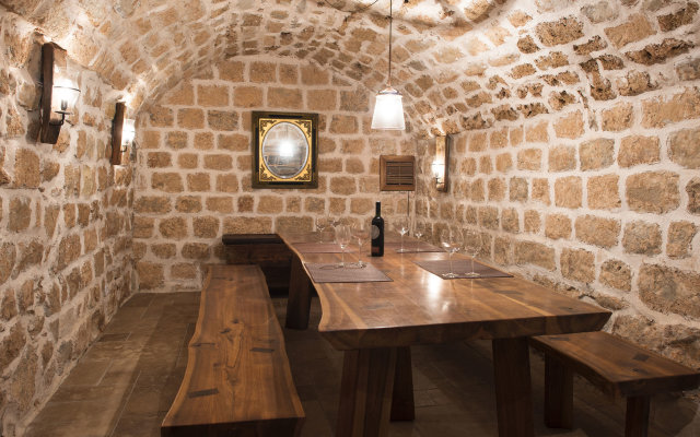 Villa Mirabilis, stunning superior villa, Dubrovnik Old Town