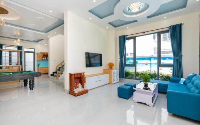 Luxury C2.50 Villa