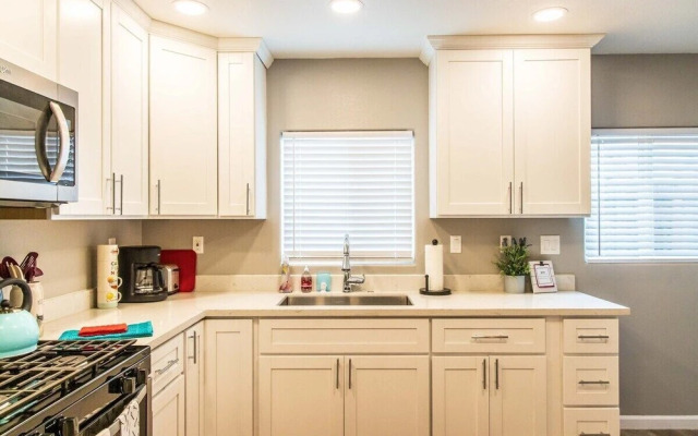 Cozy Oakland 1 Bedroom