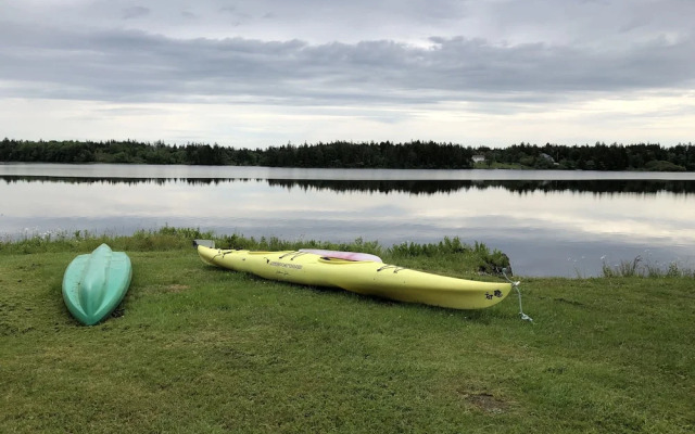 The Lake House Bed & Breakfast