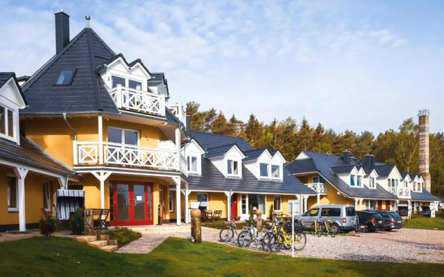 Strandhäuser Blankenfohrt