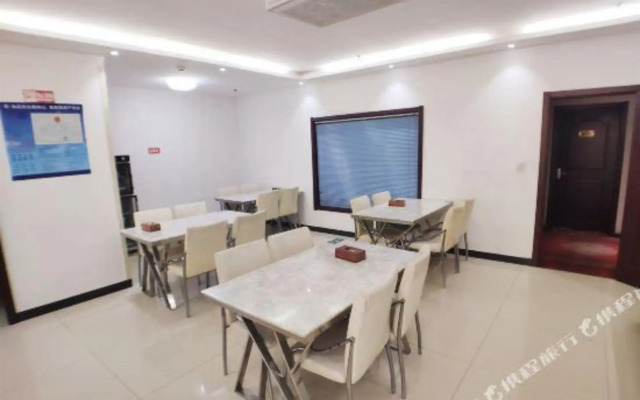 Jindu Business Hotel (Linyi Banchengzhen Government Store)