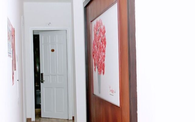 The Carnation Hotel Da Nang