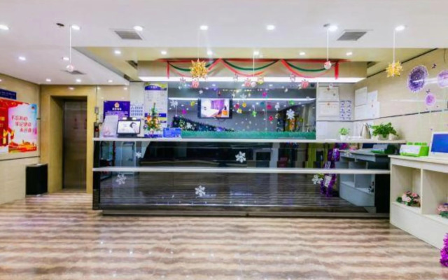 Runjia Chain Hotel Xi'an Lepo Subway Station