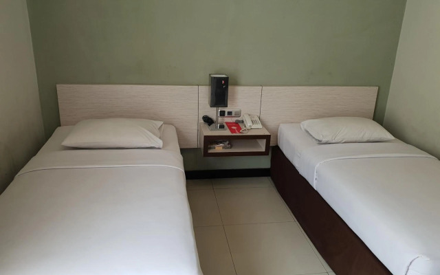 N3 Hotel Zainul Arifin