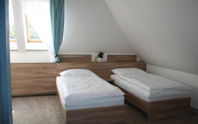 Nobless Resort
