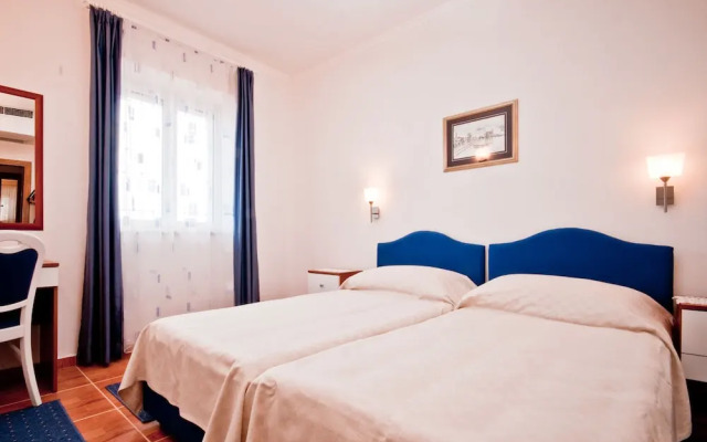 Barba Petra Dvori Apartments