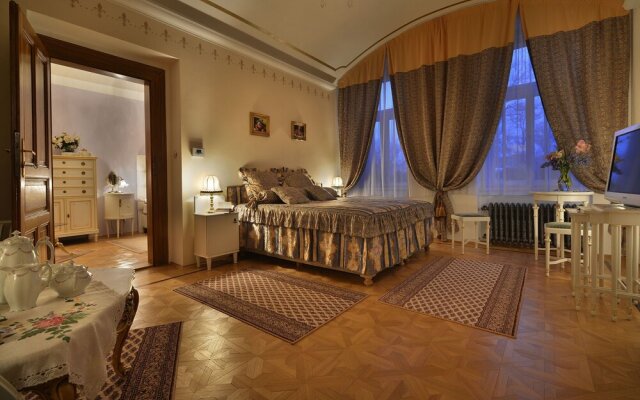 Unique Apartment in Praha Near River Vltava