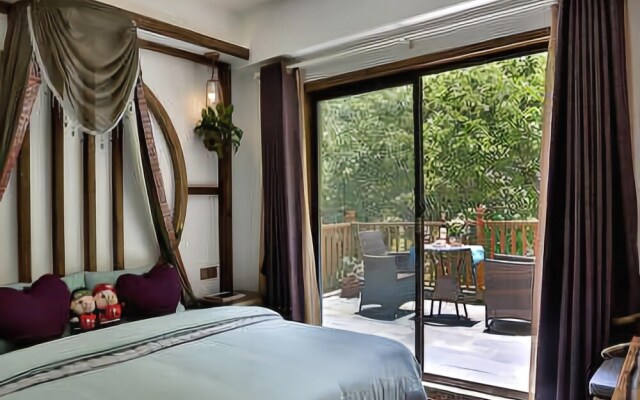 Floral Hotel·Yicheng Yijia Hotel(Dongda store of Zhangjiajie National Forest Park)