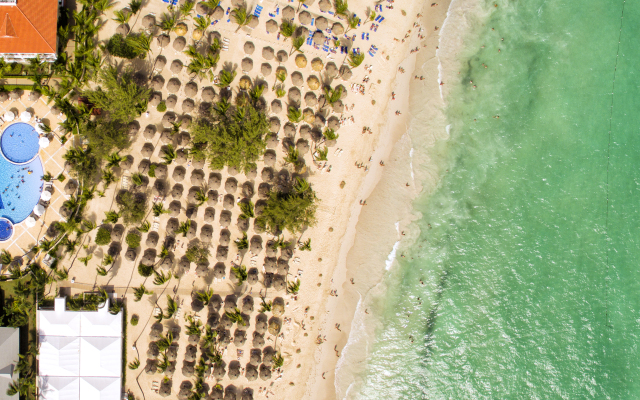 Bahia Principe Luxury Esmeralda - All Inclusive - Newly Renovated