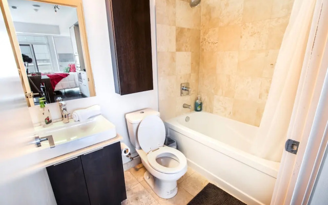 MiCasa Suites - Modern Executive Condo