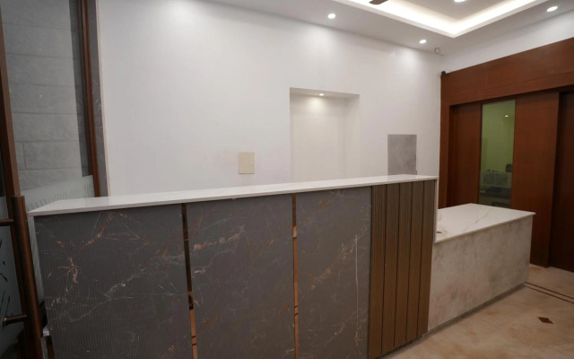 Avenue 11 Boutique Residences