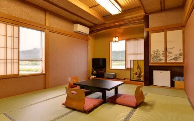 Takase Onsen Hanamichiru Yado New Manriki