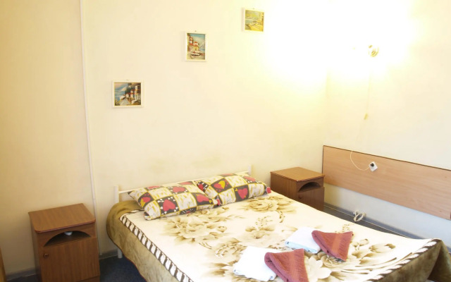 Albatros Hotel