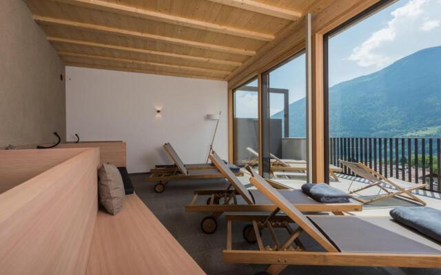 paloria apartments & sport