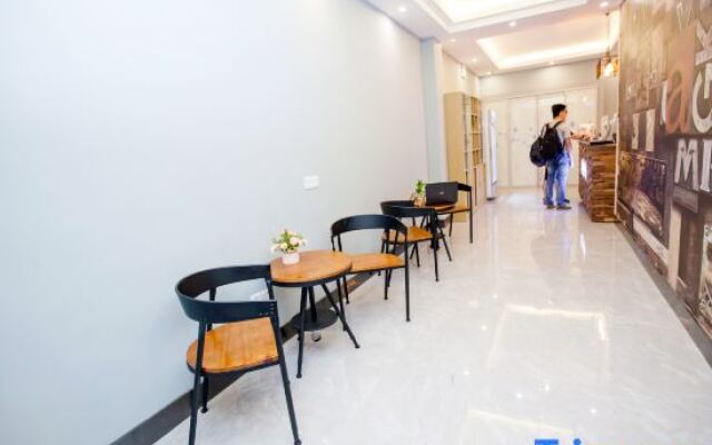 Yi-mi Hotel