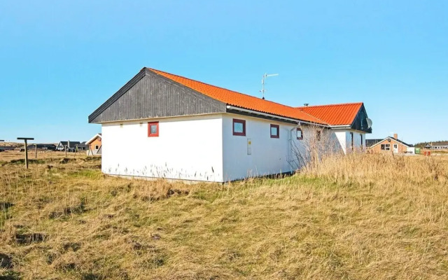 10 Person Holiday Home in Harboore-by Traum