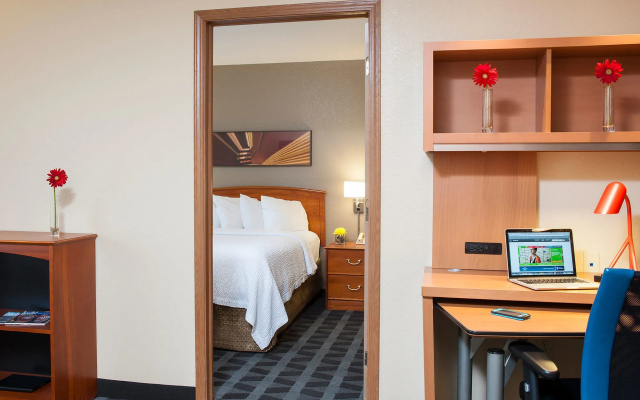 TownePlace Suites Indianapolis Park 100
