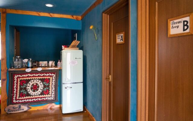 Lodge Mondo - Hostel