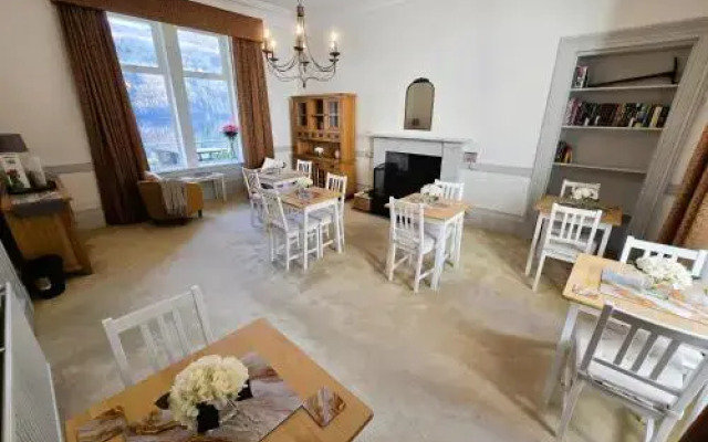 Lochwood House B&B and Self Catering