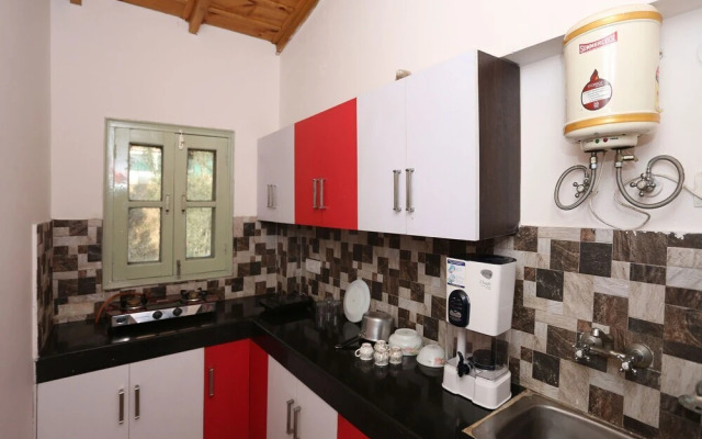 OYO Home 12326 Penthouse 2BHK