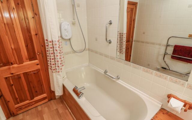 Waterhead Apartment A