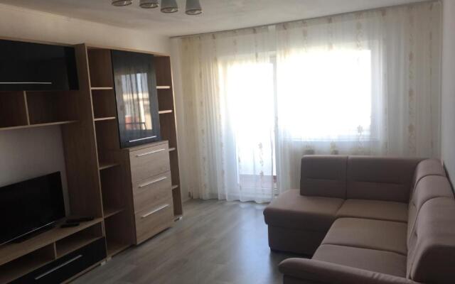 3 Rooms Aparthotel