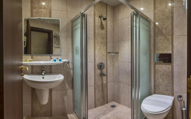 Kuran Hotel International