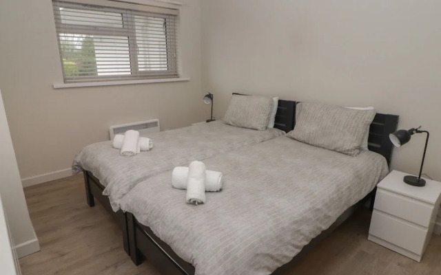 21 Coedrath Park