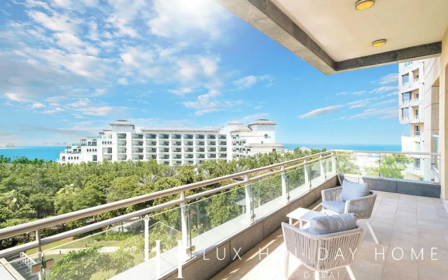 LUX Dream Palm Atlantis Sea View Suite