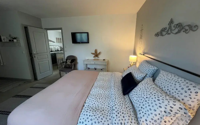 GSand Le Clos du May