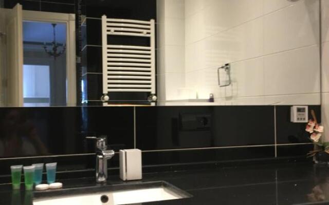 Lesya Apartment with Terrace