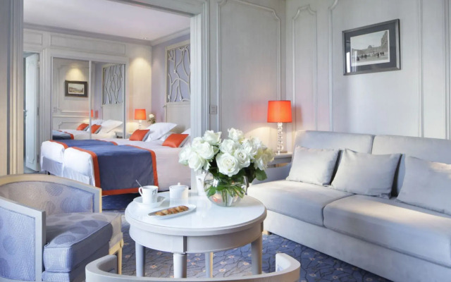 Splendid Etoile Hotel