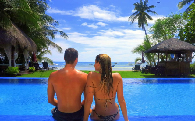 Bohol South Beach Hotel