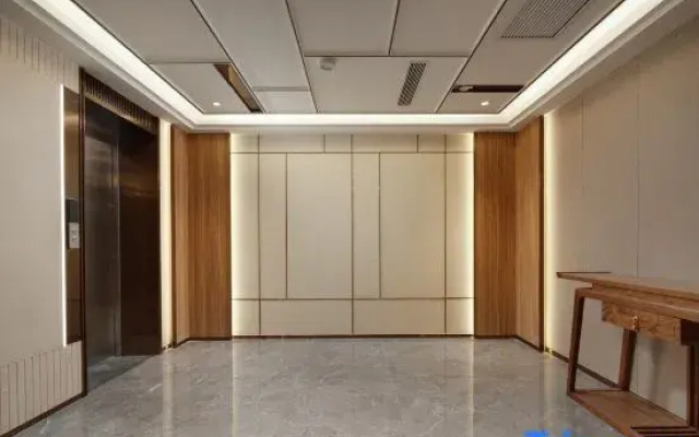 PALACE Hotel (Beijing Communication University  Shuangqiao Subway Station)