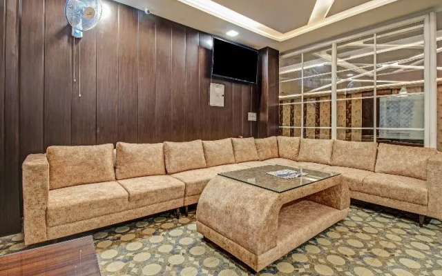 Townhouse OAK VS Bandhan - Hotel in Λάκναου - Photo 2