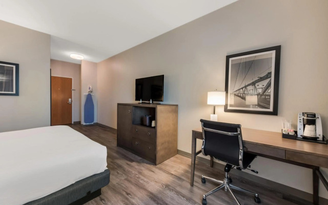SureStay Plus Hotel by Best Western Highland Poughkeepsie