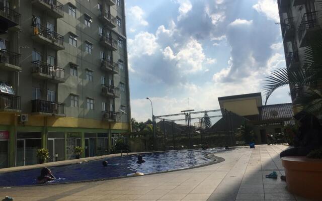 The Suites Metro by EMJI Group