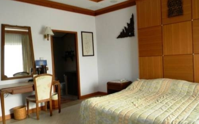 Phuket Nature Home Resort