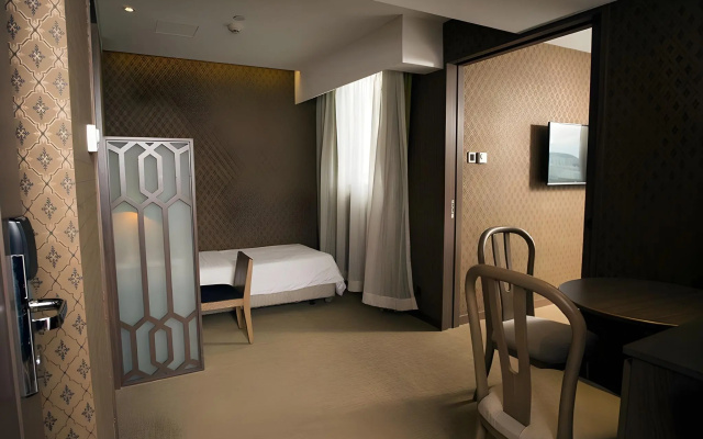 Largos Hotel – Guest Rooms – Kowloon