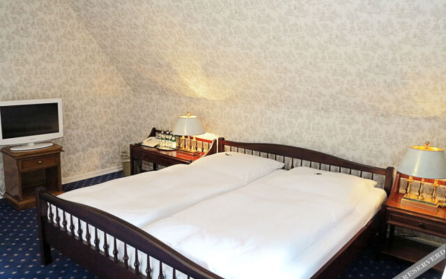 Meinsbur Boutique Hotel
