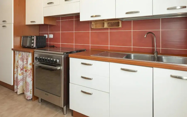 Central Comfort Holiday House