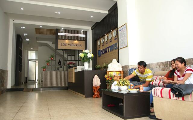 Scott Hotel