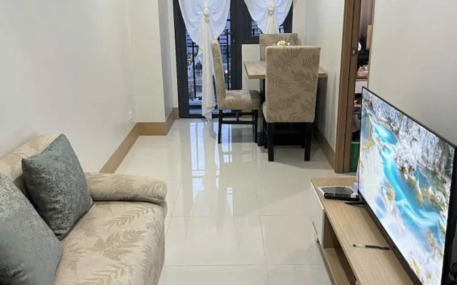 Condo Next Door Ph
