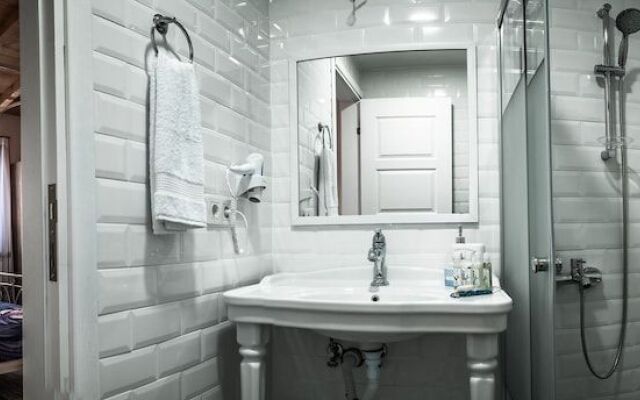Mavi Ruzgar Alacati Hotel - Adults Only