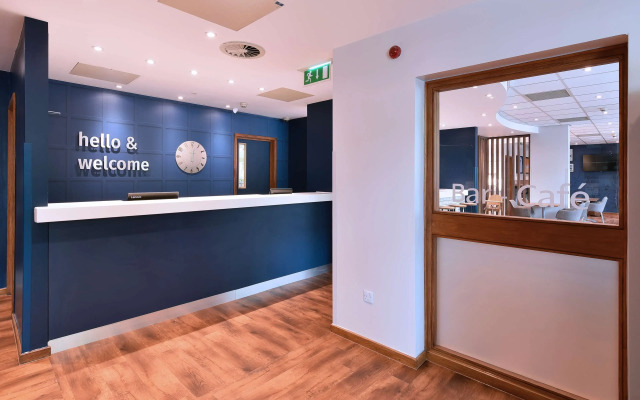 Travelodge Swansea Central