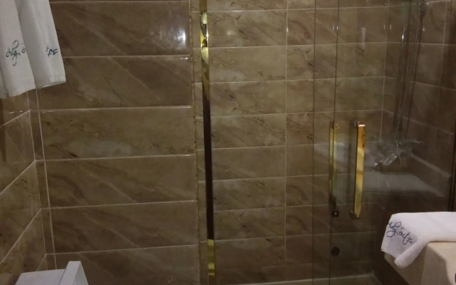 Adig Suites