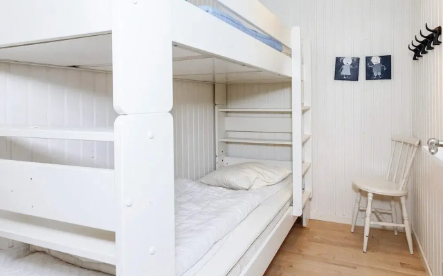 6 Person Holiday Home in Hals