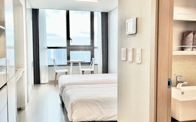 Garden House in Songdo